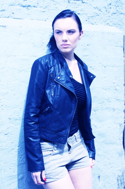 Female model photo shoot of Michaela Reeve