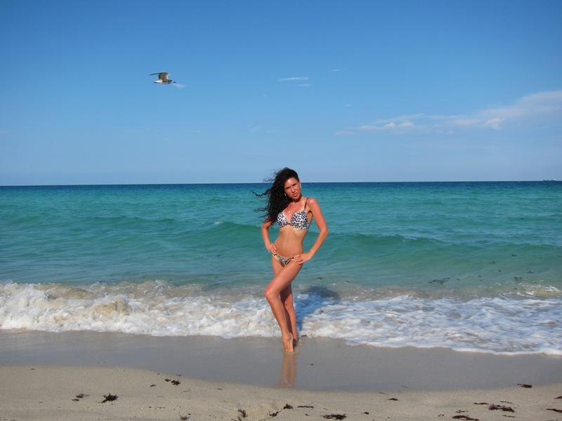 Female model photo shoot of Marianna Golosova in Miami, South Beach