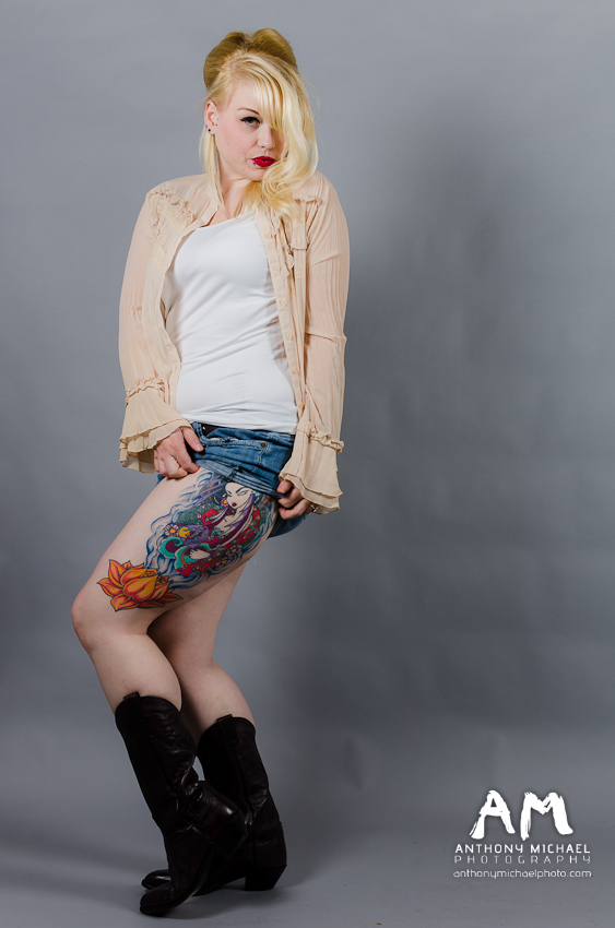 Female model photo shoot of Amber Lightbulb 