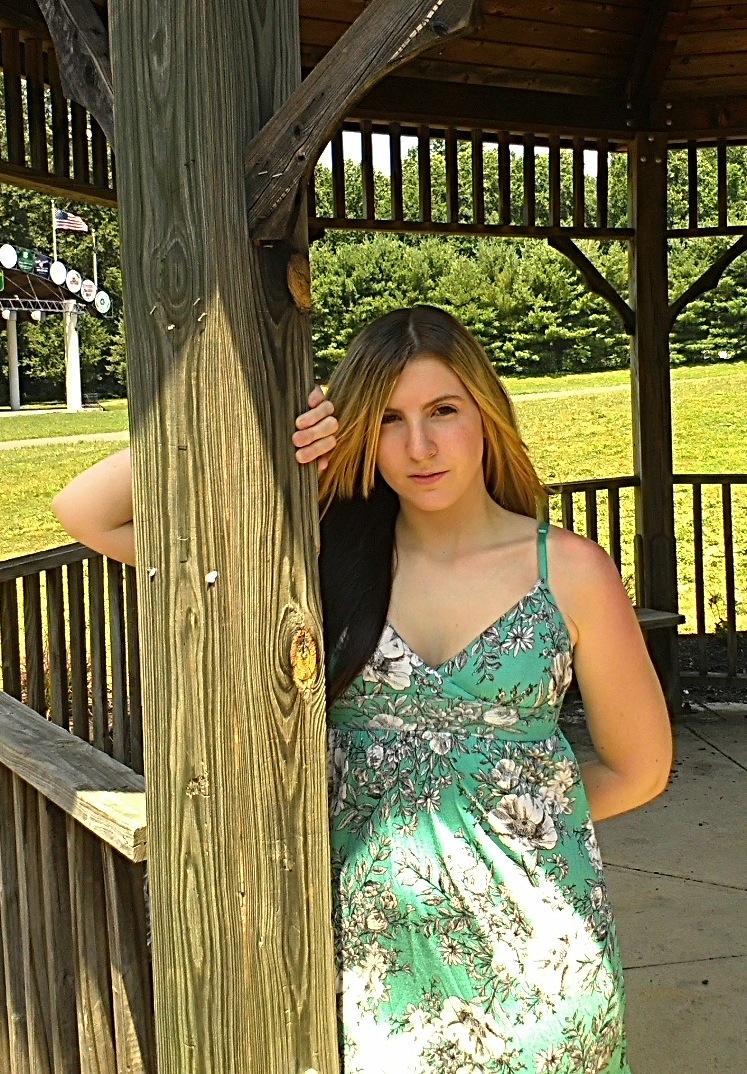 Female model photo shoot of Katie_Lady in Washington Lake Park