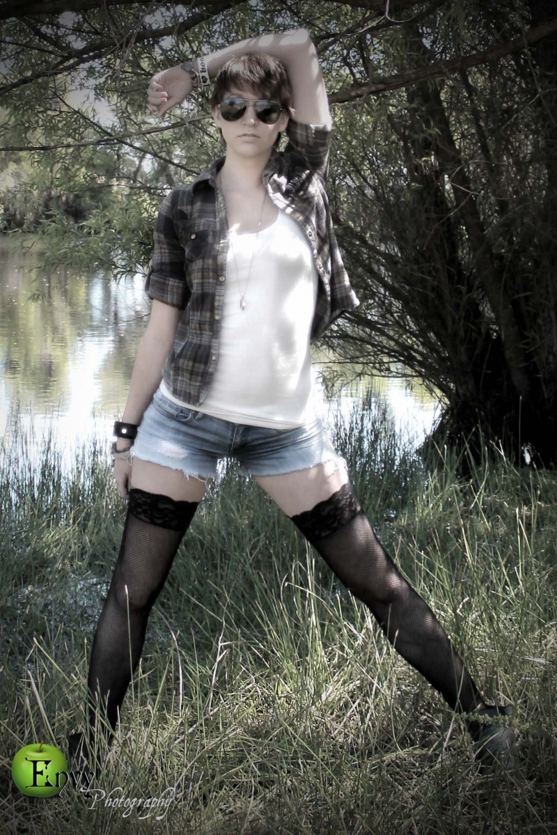 Female model photo shoot of TiffanyNicholle by Envy-Photography