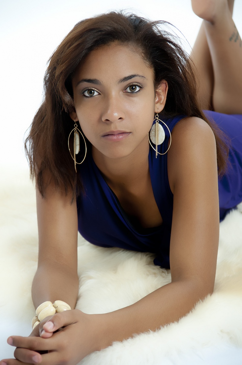 Female model photo shoot of Terrica by Guillermo Umbria