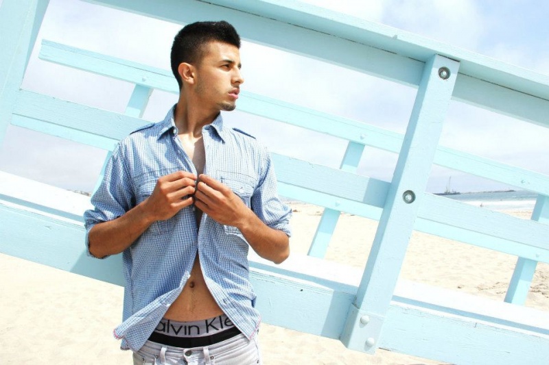 Male model photo shoot of Alberto Roman in venice Beach, CA