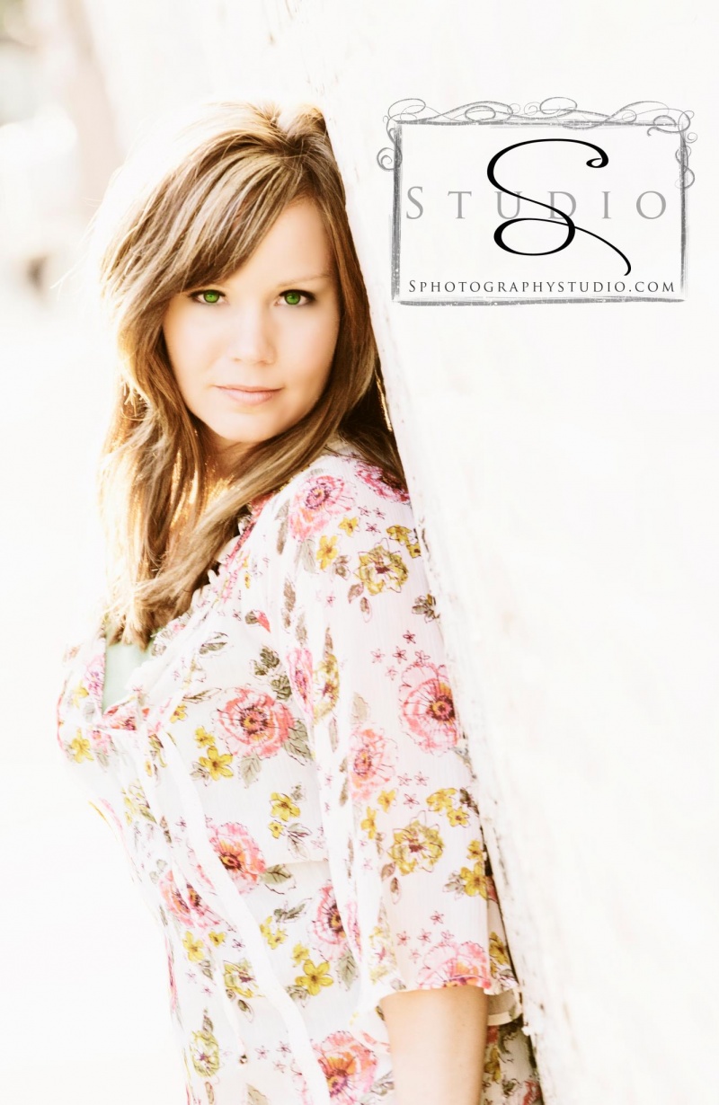 Female model photo shoot of Misty Dawn 777 by Santaella Photography in Russellville, AR
