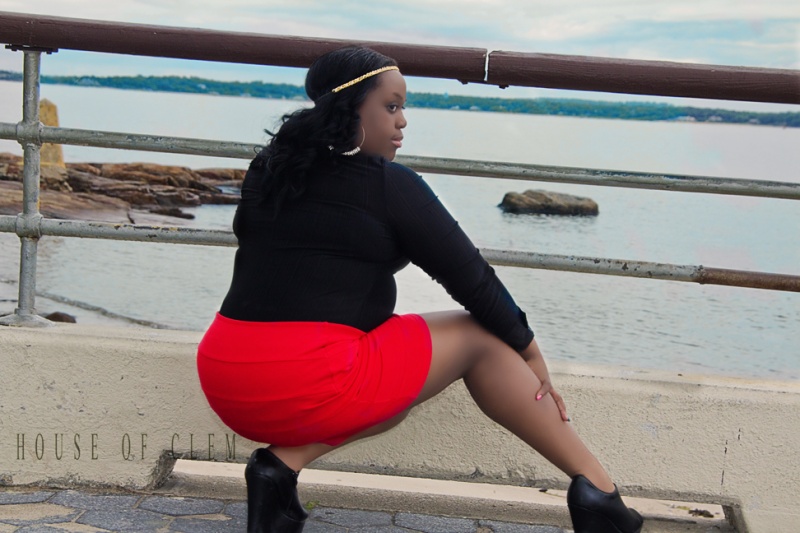 Female model photo shoot of BonfiiideBeautiiie  by Houseofclem in Orchard Beach