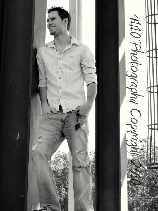 Male model photo shoot of Jonathan Shea Alexander