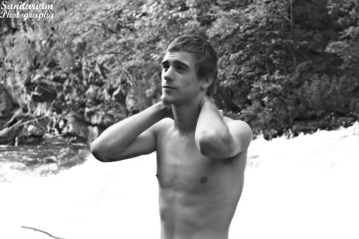 Male model photo shoot of Michel Waterz