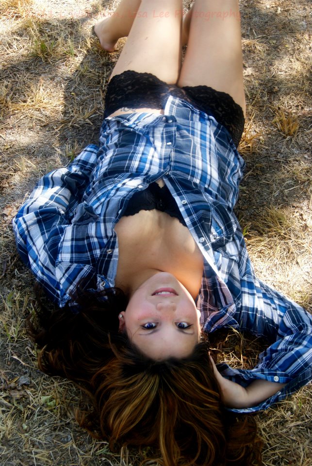 Female model photo shoot of Lindsey_B by Wicked West Photography in caddo, ok