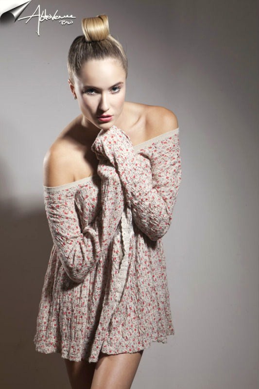 Female model photo shoot of Melissa Hamelin in Toronto