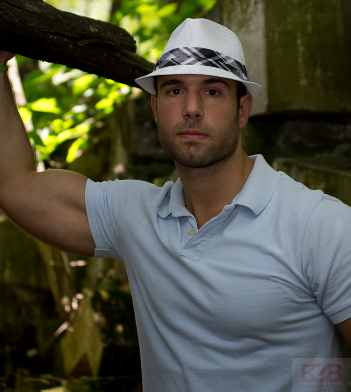 Male model photo shoot of Mike Mazz by ericgbrown