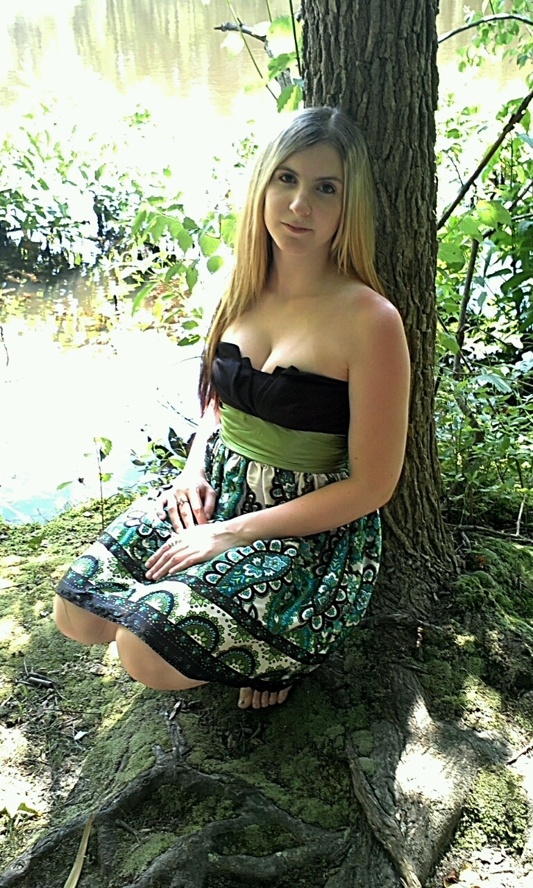 Female model photo shoot of Katie_Lady in Washington Lake Park