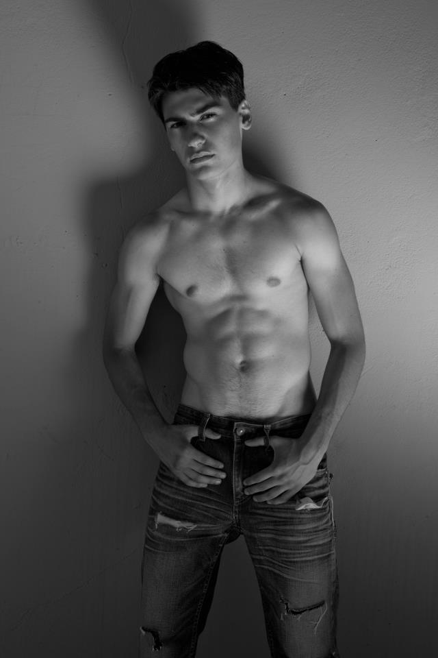 Male model photo shoot of Aris yeghiazaryan