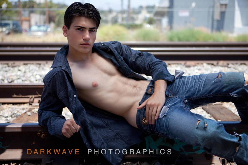 Male model photo shoot of Aris yeghiazaryan by Darkwave Photographics
