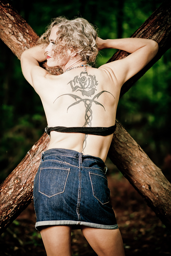Female model photo shoot of ElizabethEddowes by jojo parazo, clothing designed by Danny McWilliams