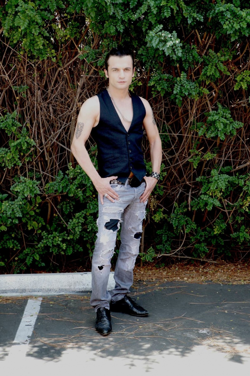 Male model photo shoot of Manos Crystalis in Los Angeles