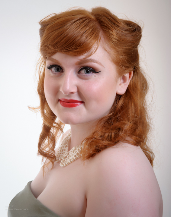 Female model photo shoot of Laura Walsh Make-Up