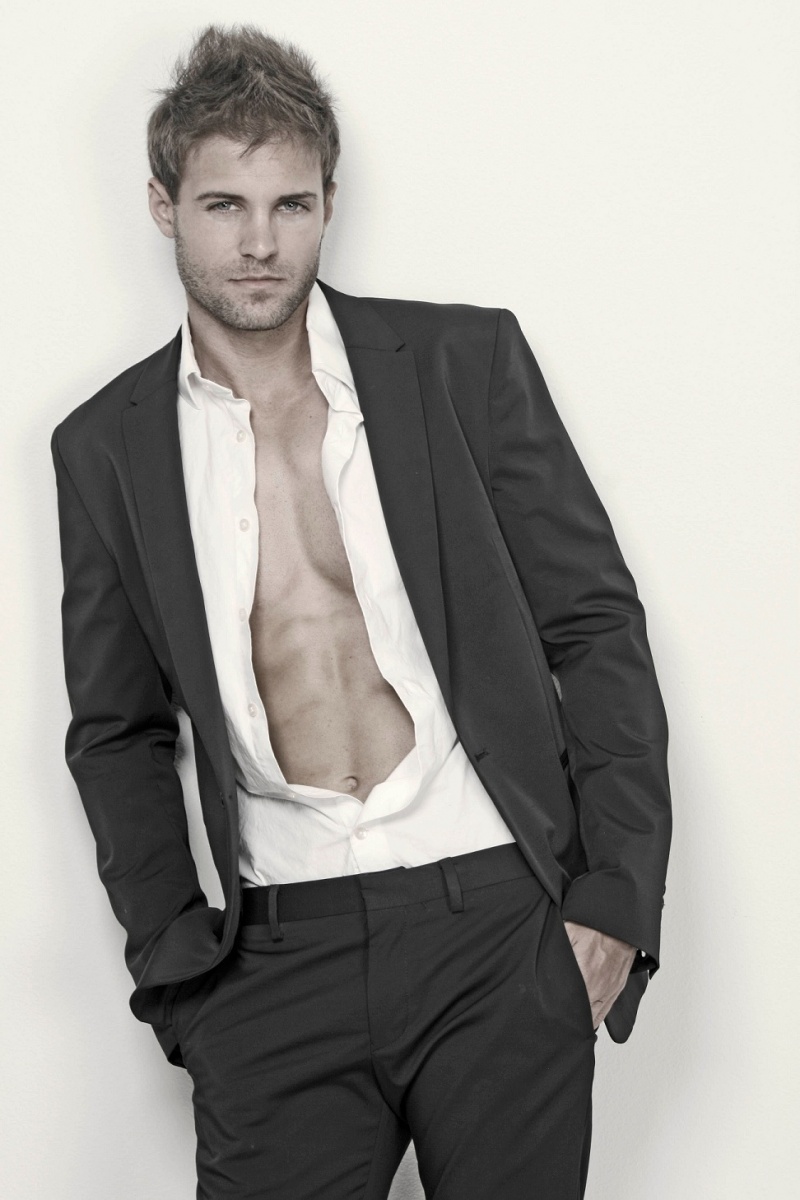 Male model photo shoot of Jordon R Legault by ChrisButler Photography in Los Angeles, CA