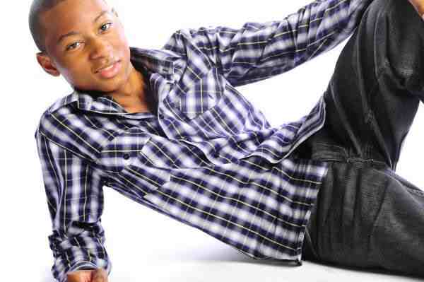 Male model photo shoot of Andre19