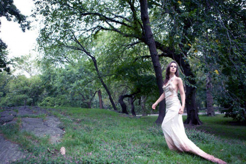 Female model photo shoot of Elle Colman in New York