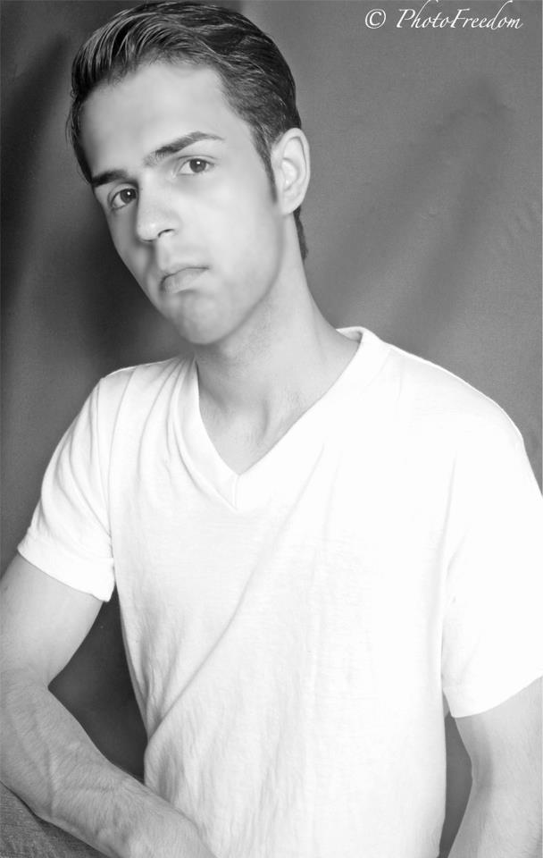 Male model photo shoot of Joey Harris by PhotoFreedom in Streak Studios