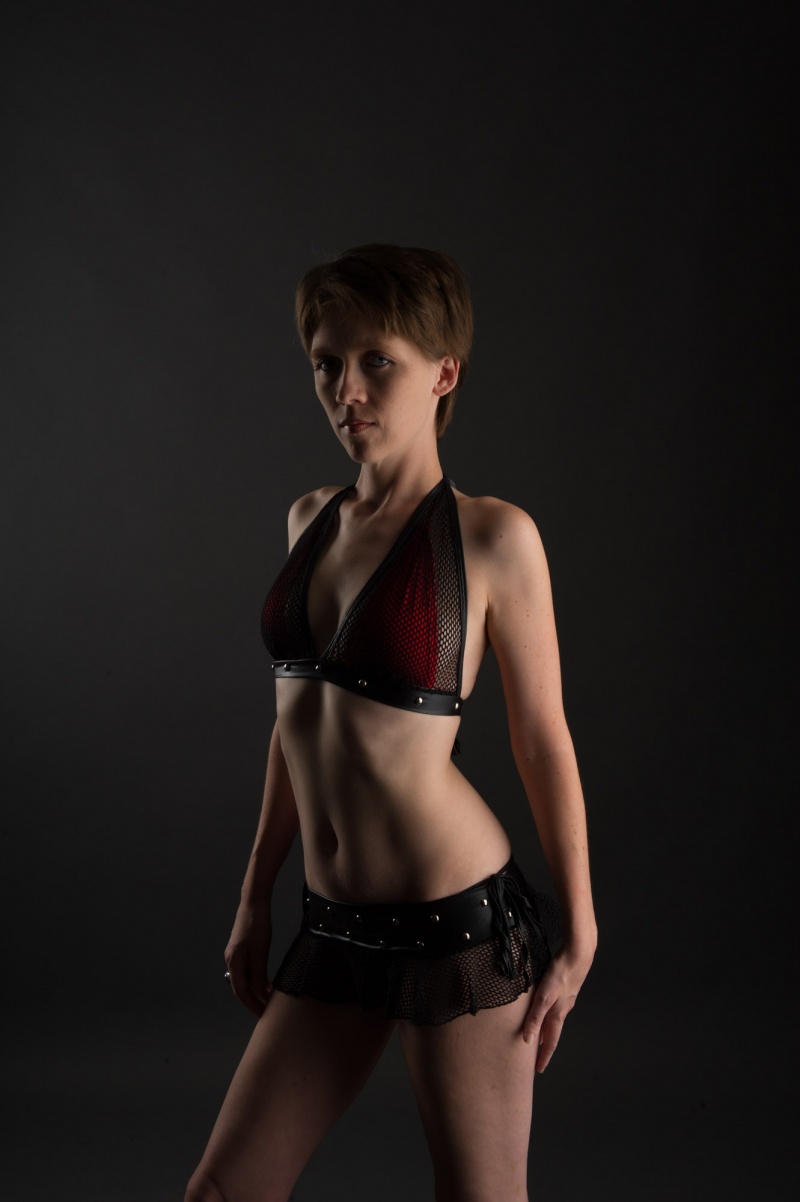 Female model photo shoot of caylene