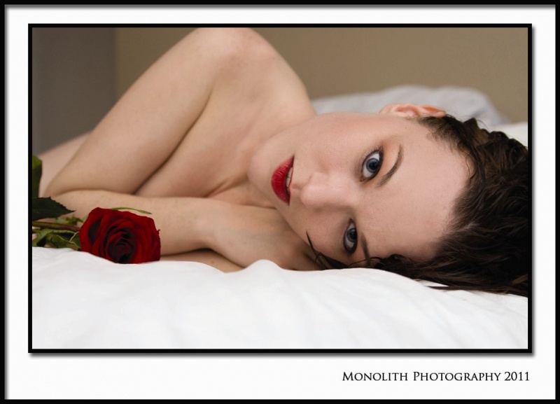 Female model photo shoot of Nude Blu