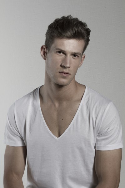 Male model photo shoot of Oli Ver