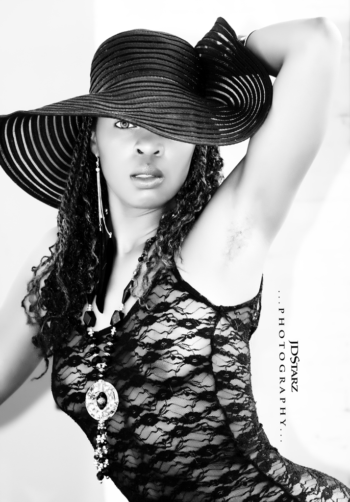 Female model photo shoot of Mz_White in BROOKLYN, NEW YORK