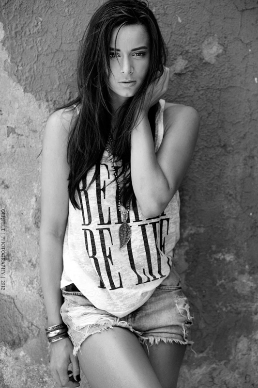 Female model photo shoot of Viviana Paolina