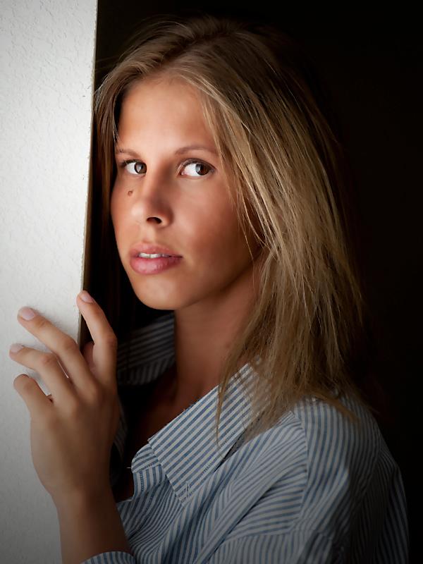 Female model photo shoot of Jessica Dickey by Michael R Erwine in Reno, NV