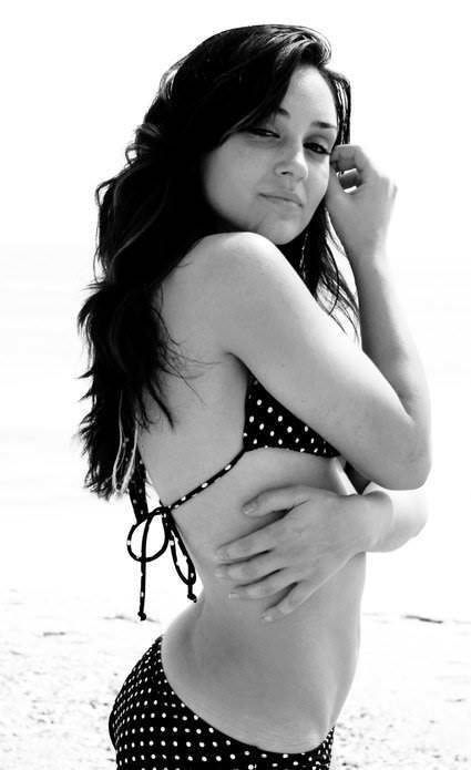 Female model photo shoot of Alina Castillo