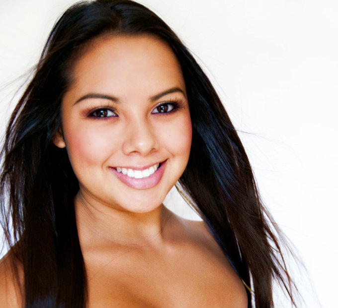 Female model photo shoot of Vanessa Castro