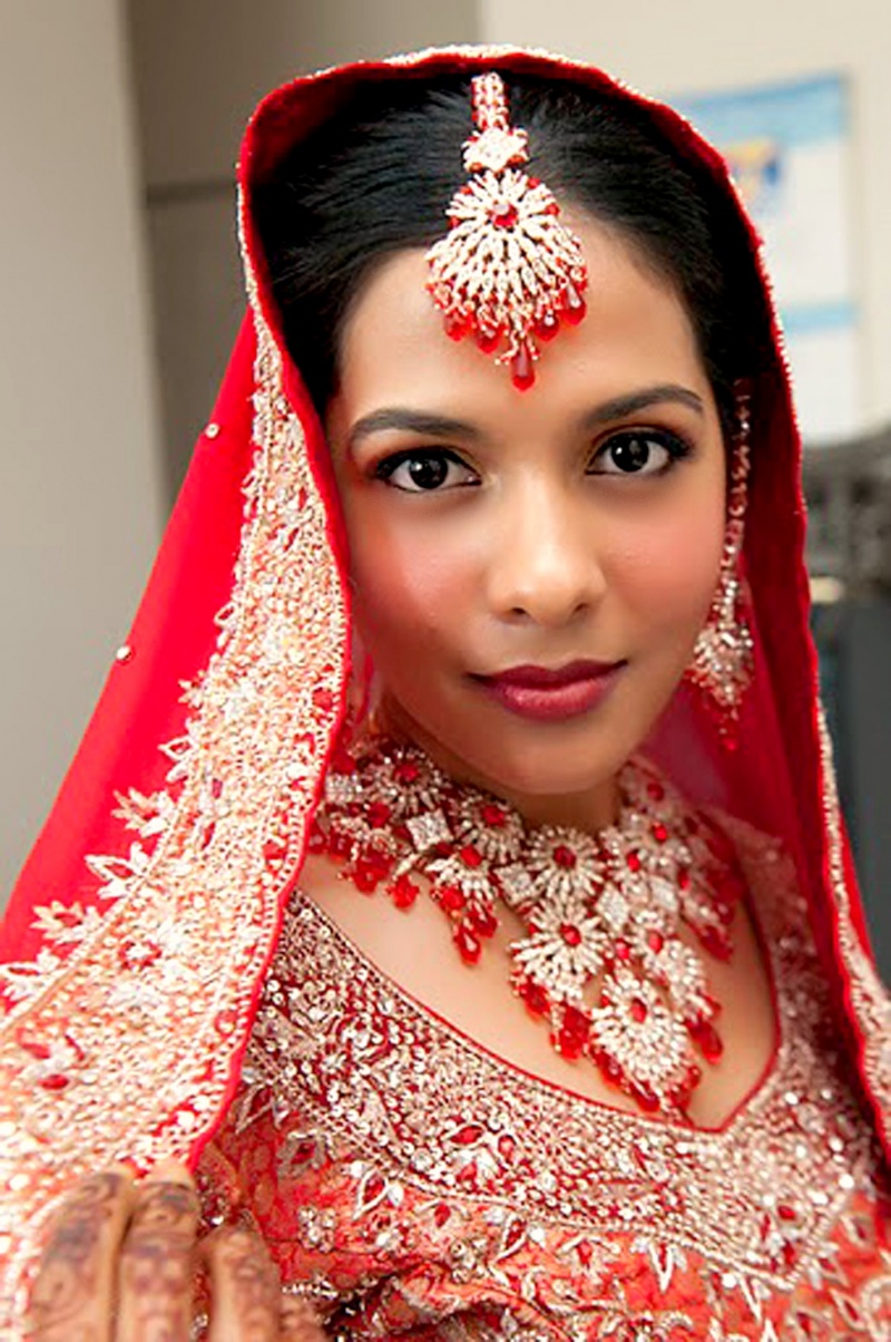 Female model photo shoot of Anchal Kumar MUA in Toronto