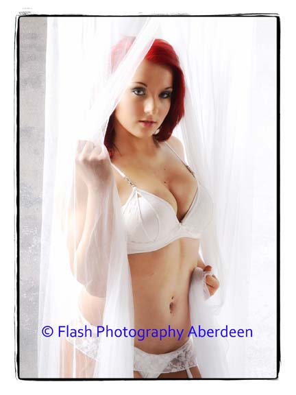 Female model photo shoot of Elaine Brooks by flash photography abdn