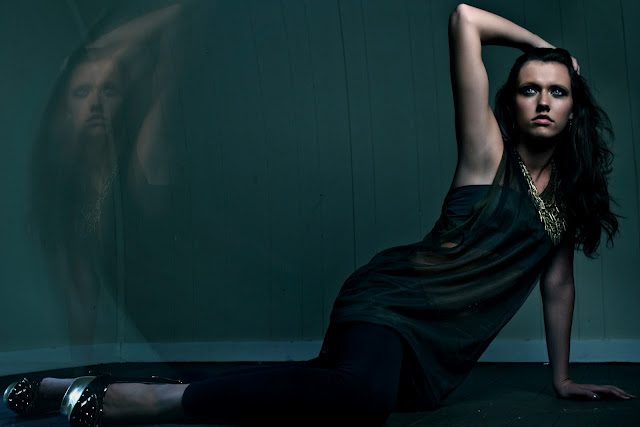 Female model photo shoot of Taylor Noland