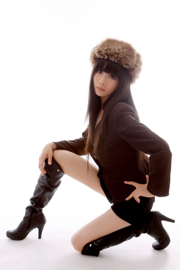 Female model photo shoot of Miya Gu Model