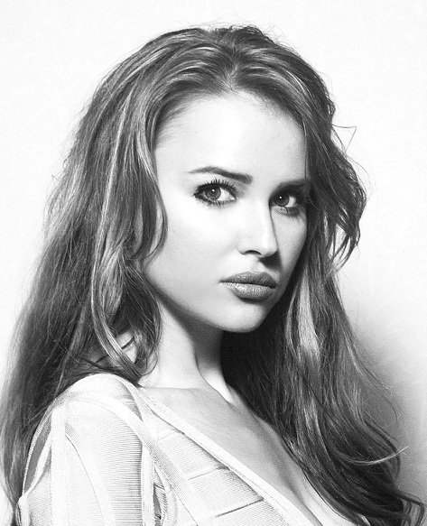 Female model photo shoot of Camilla Hansson