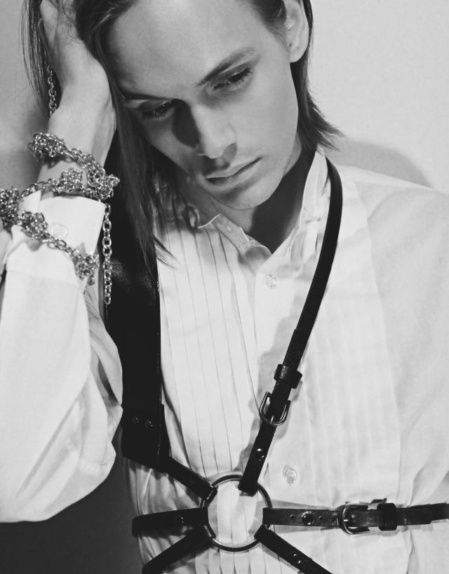 Male model photo shoot of Tomik Dash Stylist by Joshua Mark McKnight