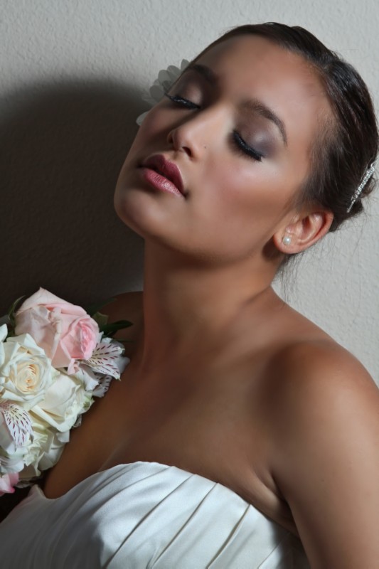Female model photo shoot of Michelle Moreno MUA