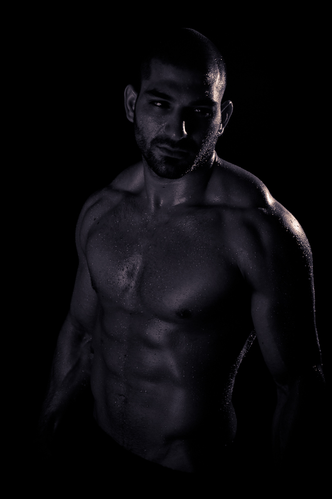 Male model photo shoot of Gundal
