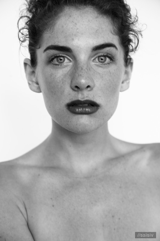 Female model photo shoot of Lolly Luck, makeup by Vivien Zhengli