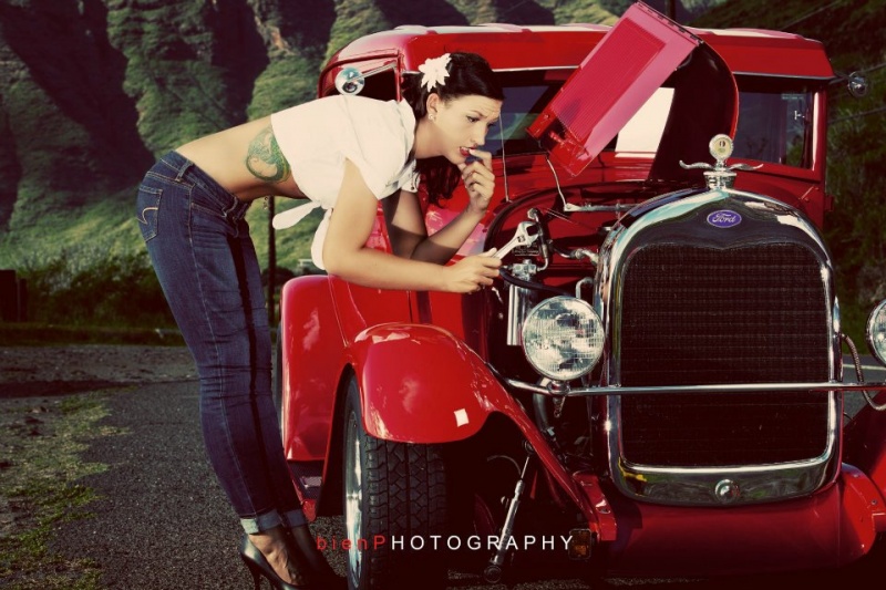 Female model photo shoot of Brigid Dodge in Oahu, Hawaii