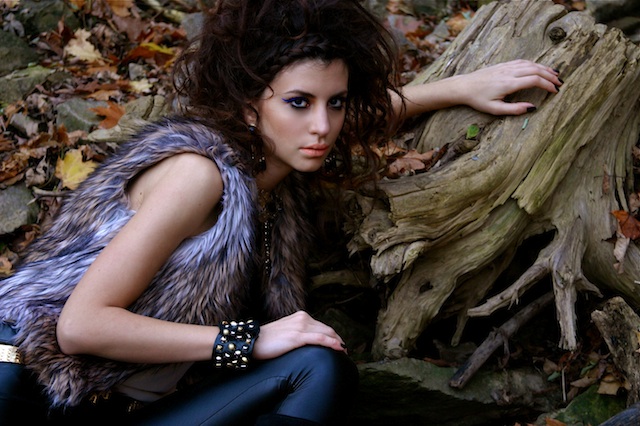 Female model photo shoot of SamanthaKHair