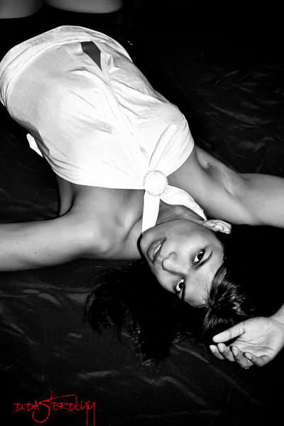 Female model photo shoot of Surekha by Dikk Dasterdlyy 