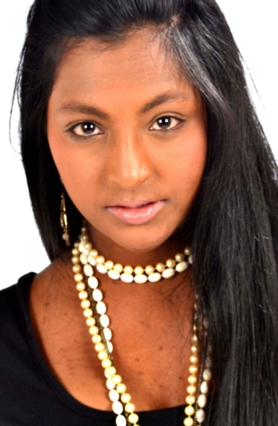 Female model photo shoot of Rani ODonoghue
