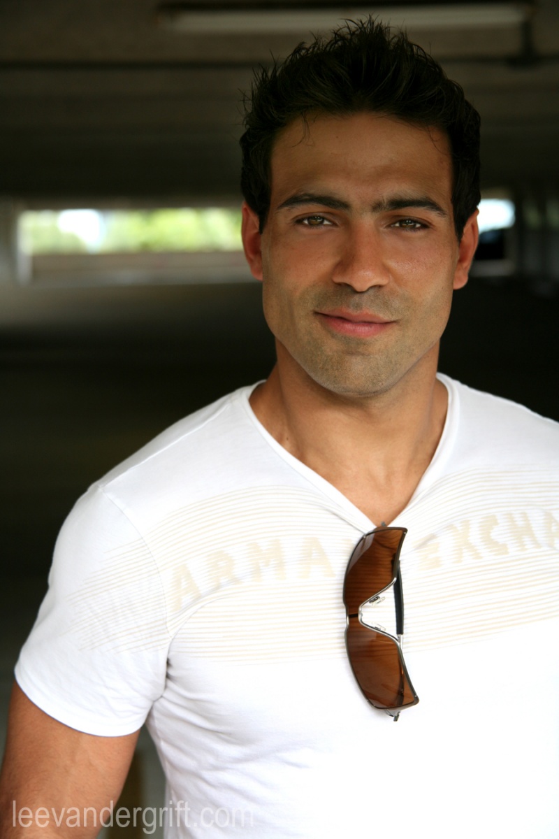 Male model photo shoot of Vitor Assuncao