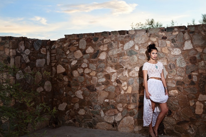 Female model photo shoot of Taryn Shae by H Robert Upton, wardrobe styled by Luna N, makeup by Tiffany Rose MUA