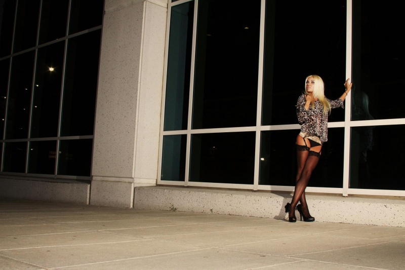 Female model photo shoot of Gwen Stacy