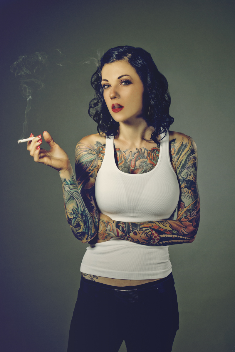 Female model photo shoot of vero tattoomania in Québec