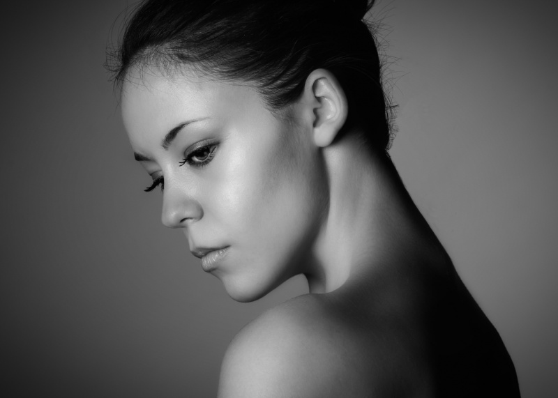 Female model photo shoot of Rhian_S by SteveMillerPhotography